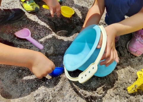 砂遊び